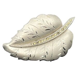 Theda signed sterling silver leaf rhinestones brooch pin vintage